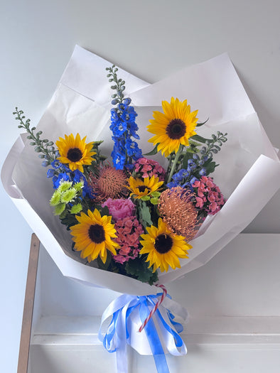 Christmas Fruit Pudding Wrap Bouquet