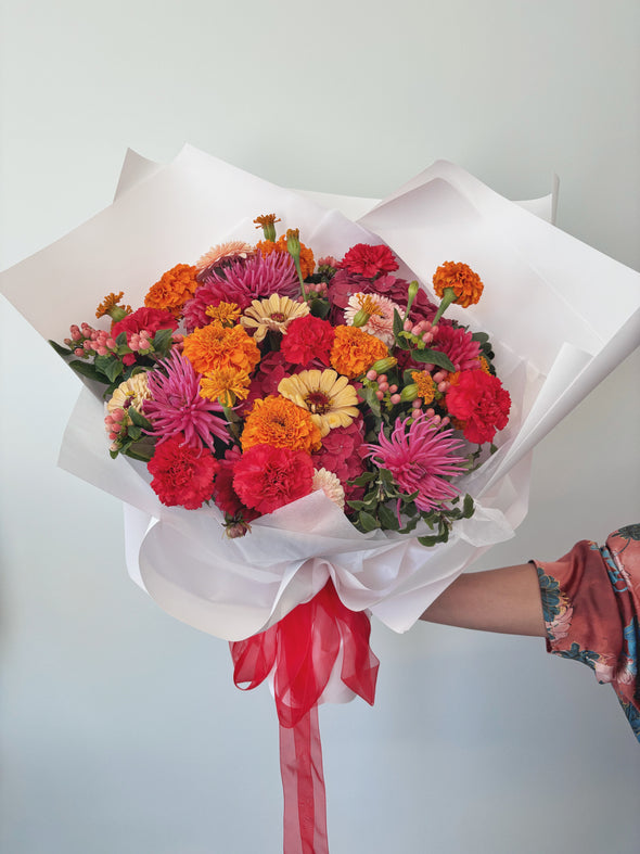 Mi Amor - My Love, a beautiful bunch of Pink, Orange and Red Florals