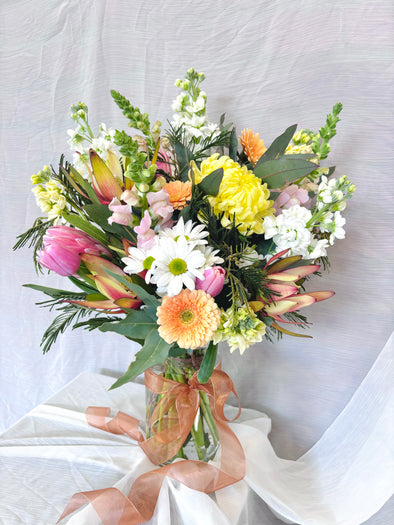 Pastel Bouquet In Glass Vase